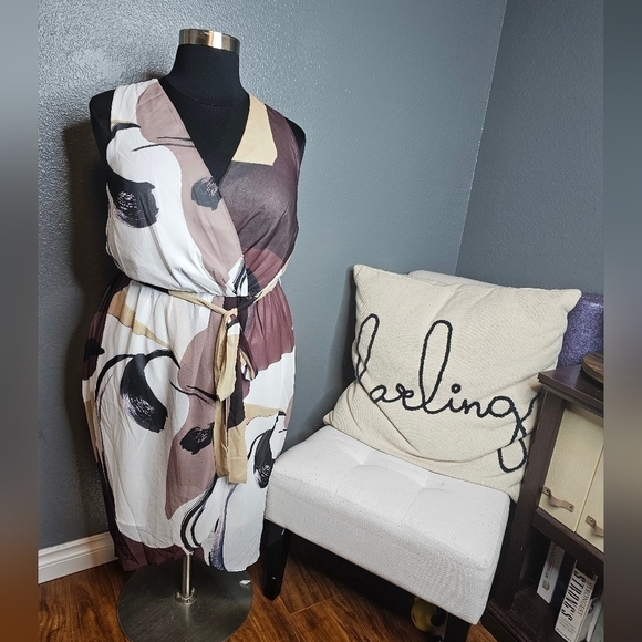 NWT city chic brown and white faux wrap dress size 16W - Picture 3 of 7